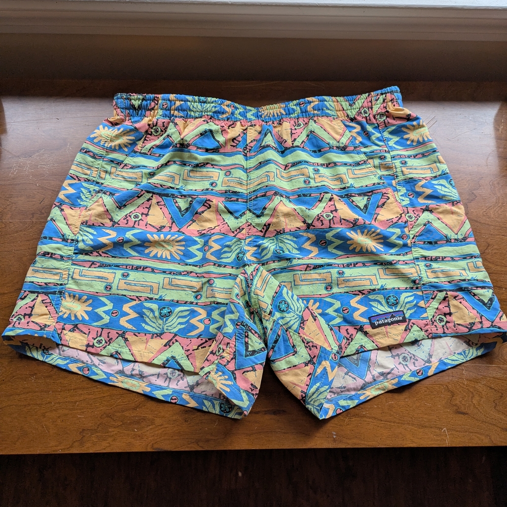 Patagonia 5" Baggies In High Hopes Geo: Salamander Green